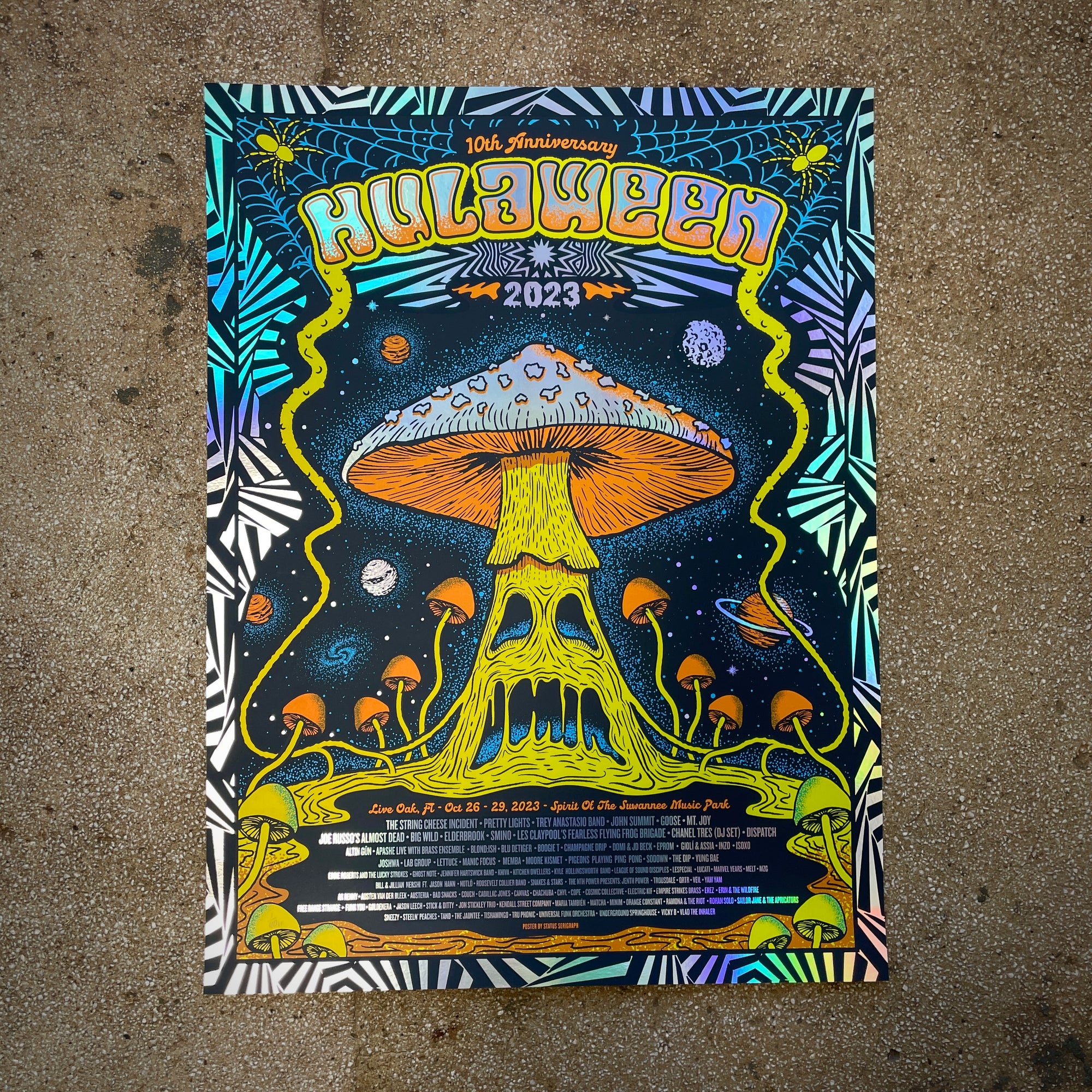 Hulaween 2023 (Rainbow Foil)