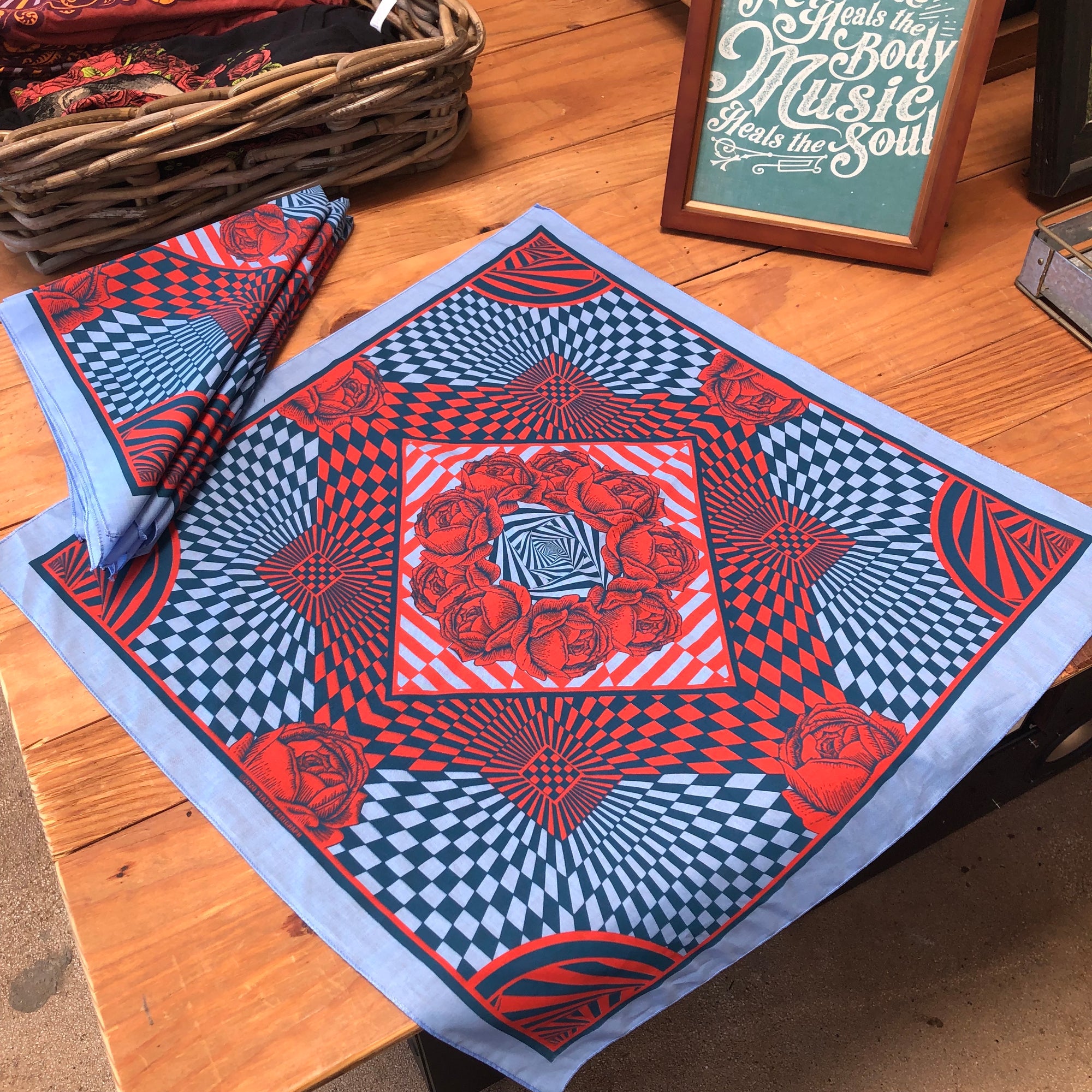 Roses Bandana