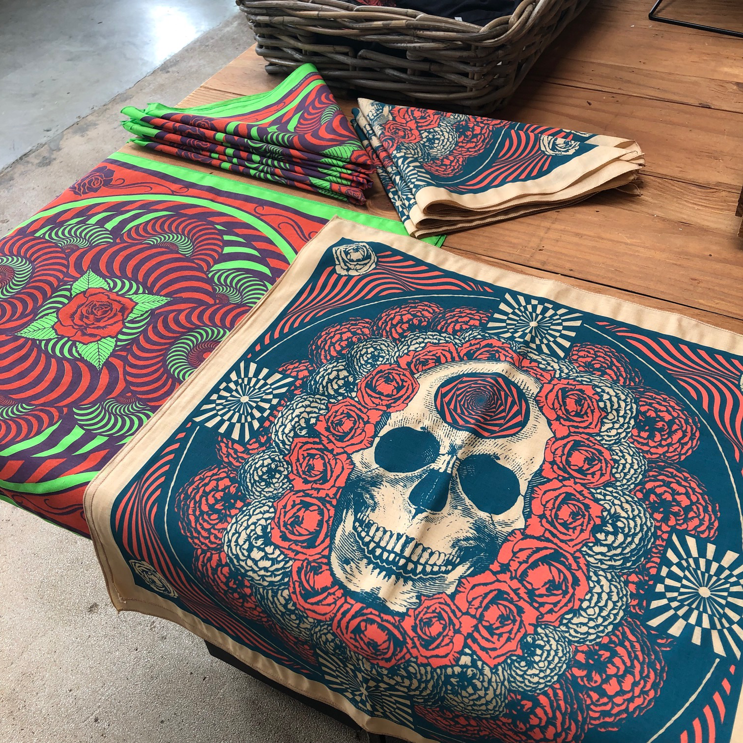 Head Like a Hole & Directional Bandana Set